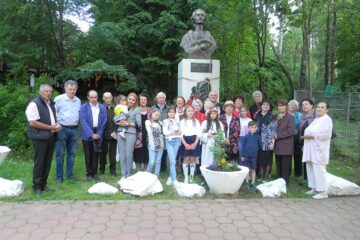 Mihai Eminescu, personalitate tutelară a culturii române