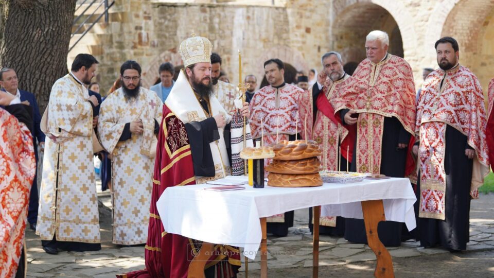 Parastasul voievozilor Sursa foto Arhiepiscopia Sucevei și Rădăuților