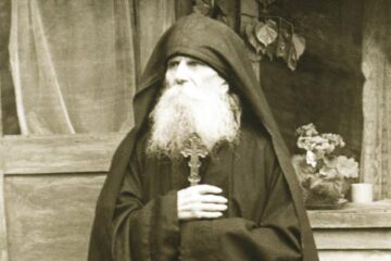 Părintele Paisie Olaru – Isihastul vremurilor noastre – 25 de ani de la naștere și 100 de ani de la călugărie 20 iunie 1897-10 iunie 1922 – începutul unei veșnicii