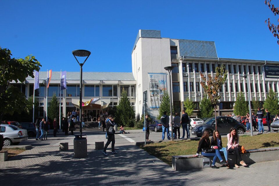 Performanțele Universității ”Ștefan cel Mare” din Suceava în clasamentele ultimilor ani confirmă linia ascendentă a instituției Performanțele Universității ”Ștefan cel Mare” din Suceava în clasamentele ultimilor ani confirmă linia ascendentă a instituției