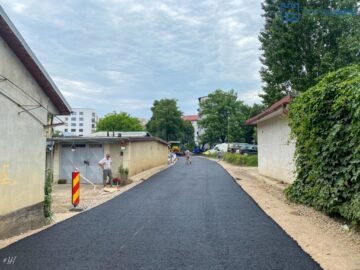Lucrările de asfaltare a străzii Aleea Jupiter, până la Biserica Sfântul Ioan cel Nou 5