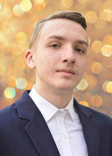 Sebastian Adrian Varvaroi de la Colegiul Național "Ștefan Cel Mare" Suceava