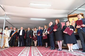 Șase ierarhi au săvârșit Sfânta Liturghie la Mănăstirea „Sf. Ioan cel Nou de la Suceava”, în zi de hram