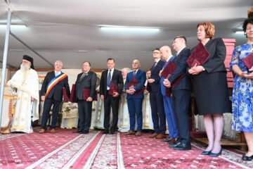 Șase ierarhi au săvârșit Sfânta Liturghie la Mănăstirea „Sf. Ioan cel Nou de la Suceava”, în zi de hram