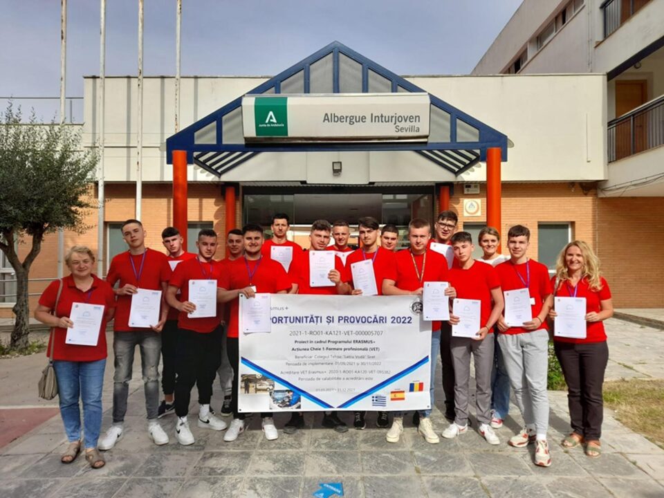 Proiectul „Oportunități și provocări 2022”, la Colegiul Tehnic „Lațcu Vodă” Siret
