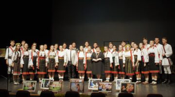 „Sânzienele copiilor”, festival-cultural filantropic pentru copii și tineret desfășurat la Teatrul Municipal „Matei Vișniec” Suceava
