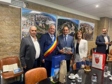 Delegații din orașele înfrățite Chișinău, Soroca, Karavas și Sosnowiec, primite la Zilele Sucevei 2
