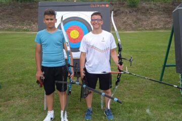 Valentin Isopescu și Patrick Hrițcan au participat la primul lor concurs internațional