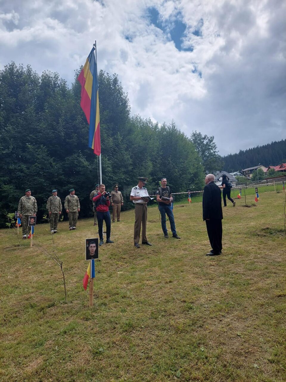 Ceremonialul din Parcul eroilor