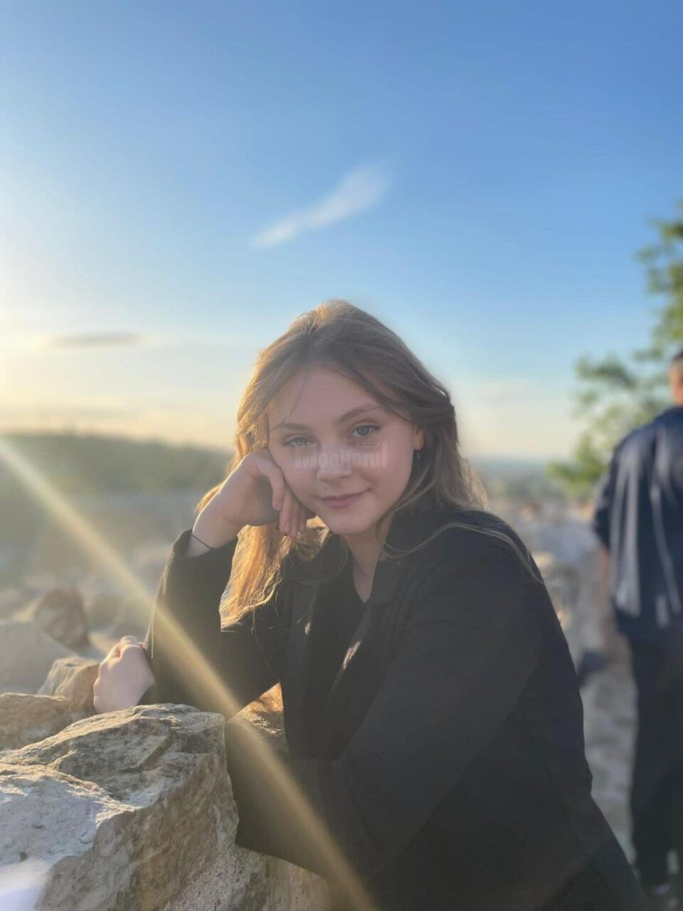 O elevă de la Școala Gimnazială Nr. 1 Suceava, Diana Mihalache, are nevoie urgent de o operație care costă 25.000 de euro