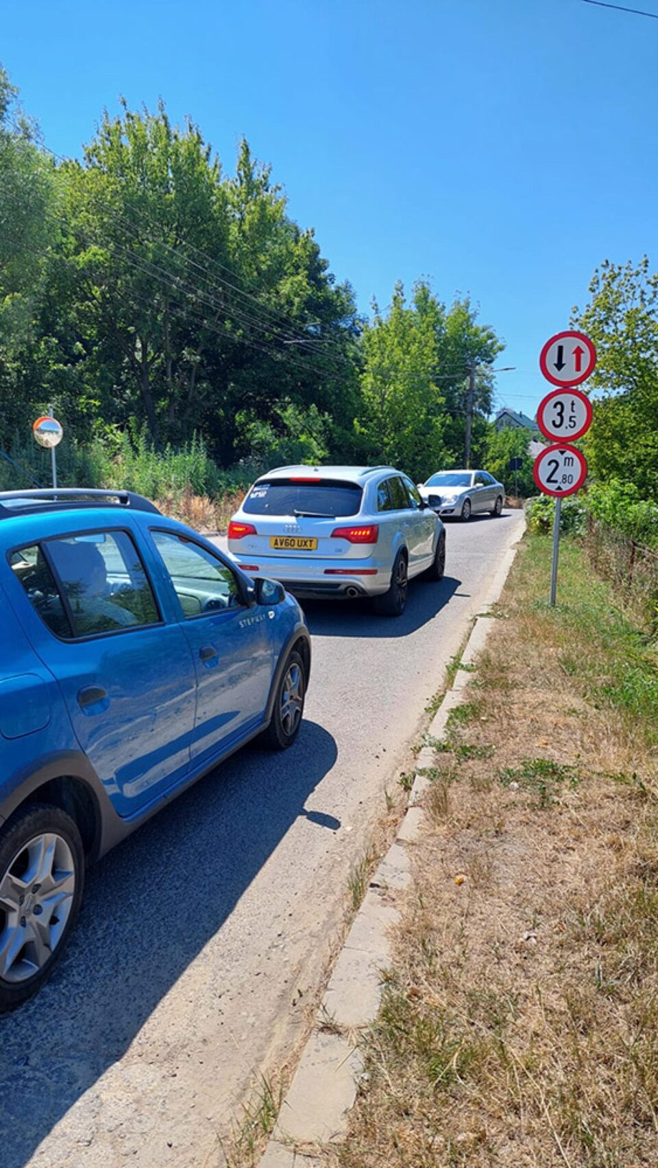 Pod rutier nou pe strada Mirăuți, în zona Carpatis