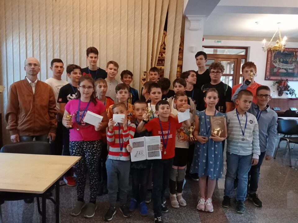 Iunie, luna șahului în Suceava