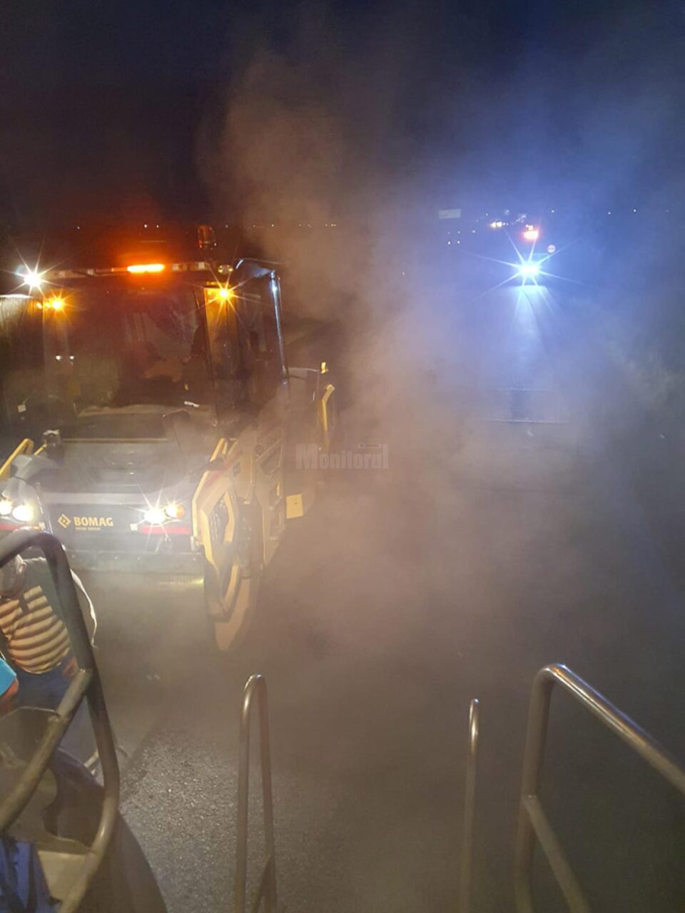 Asfaltare seara și pe timp de noapte, pe DN 17