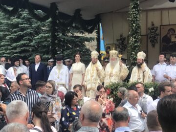 ÎPS Calinic le-a vorbit credincioșilor despre domnitorii din Dinastia Mușatinilor