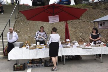 Festivalul Produselor Tradiționale de la Cornu Luncii
