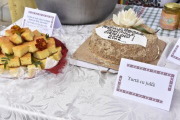 Gospodinele din Cornu Luncii s-au întrecut în prepararea produselor tradiționale
