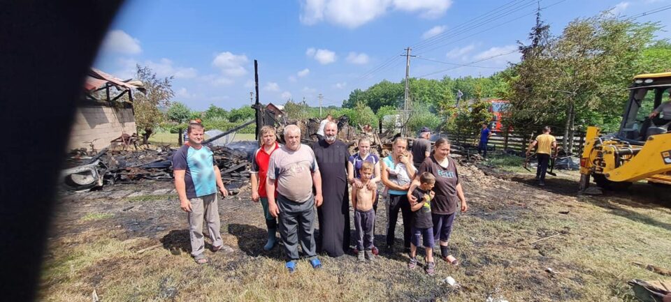 Oamenii greu încercați