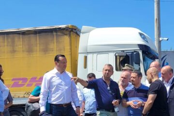 Autoritățile române și ucrainene au decis deschiderea vămii Vicovu de Sus pentru decongestionarea traficului prin PTF Siret