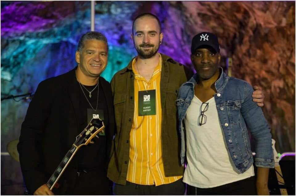 Freddie Bryant, Gabi Matei și Patrice Blanchard vor concerta în formula de trio pe scena teatrului sucevean Freddie Bryant, Gabi Matei și Patrice Blanchard vor concerta în formula de trio pe scena teatrului sucevean