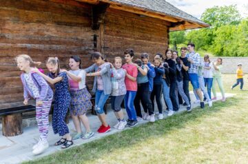 Tabăra de creație „Micii iconari” de la Adâncata