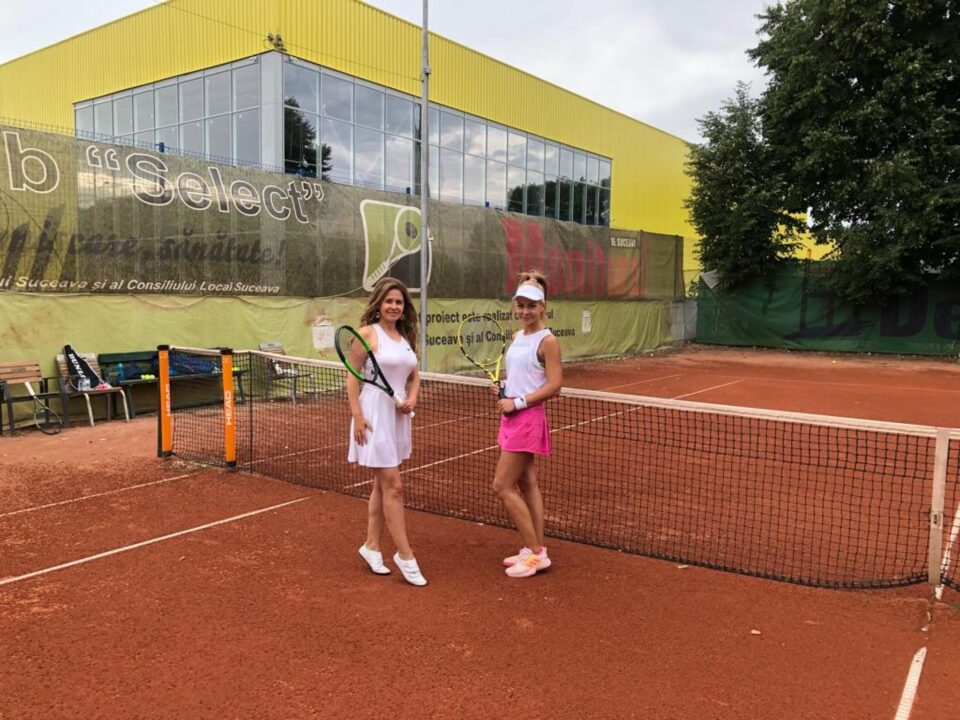 Maria Ulici și Laura Cîrligeanu s-au întâlnit la categoria Feminin