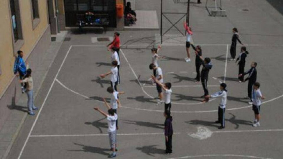 Terenurile de sport vor fi deschise zilnic, între orele 8.00 și 21.00. Foto monitorulcj.ro Terenurile de sport vor fi deschise zilnic, între orele 8.00 și 21.00. Foto monitorulcj.ro