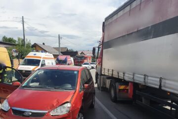 Accident cu doi răniți la Păltinoasa