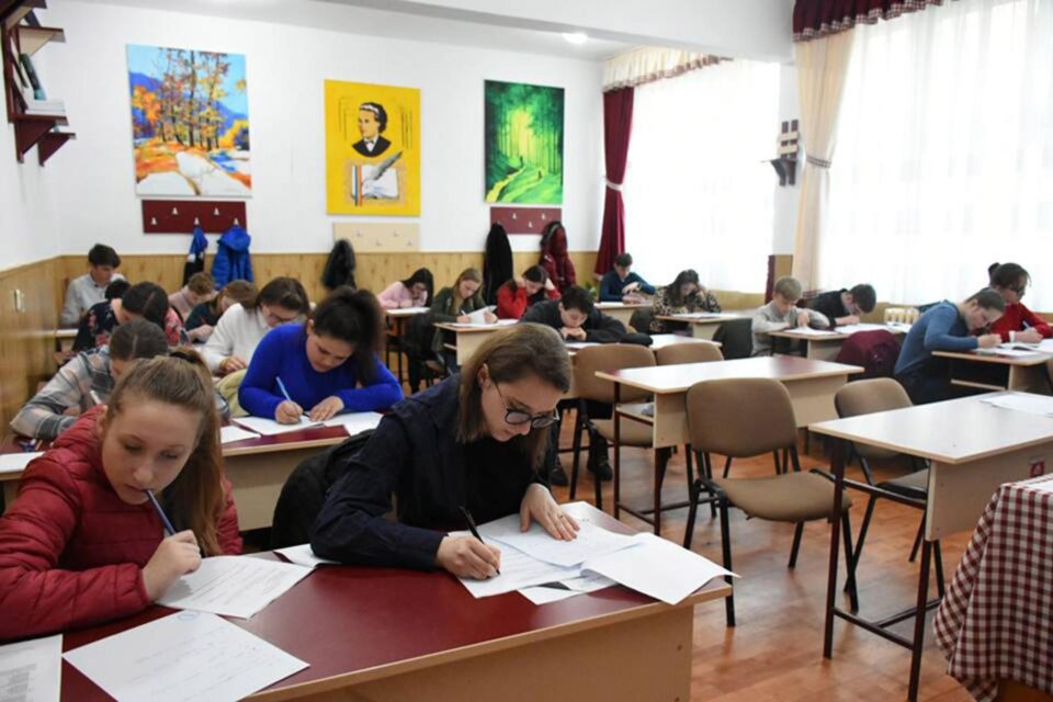 Media anilor de gimnaziu va fi eliminată la admiterea la liceu, din 2023