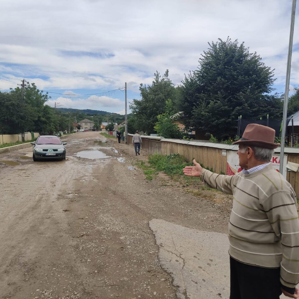 La Știrbăț