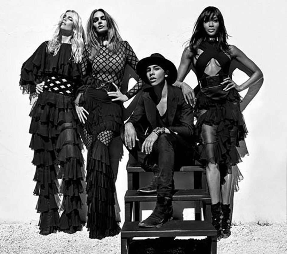 Limbajul nonverbal la Naomi Campbell, Claudia Schiffer și Cindy Crawford (I)