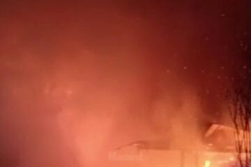 Incendiu puternic, în toiul nopții, la Bosanci