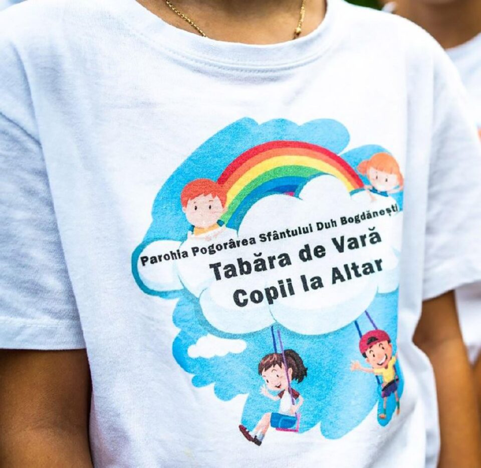 Zeci de copii au participat la Școala de vară „Copii la altar”, organizată de Parohia „Pogorârea Sfântului Duh” Bogdănești I