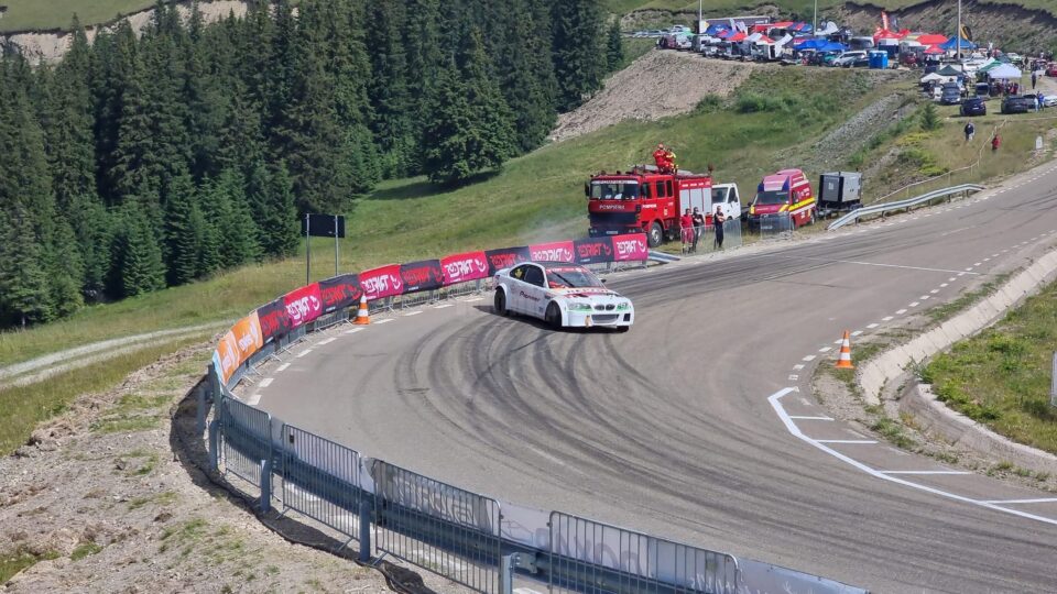 A doua etapă din Campionatul Național de Drift, desfășurată pe TransRarau - Yulmis Foto