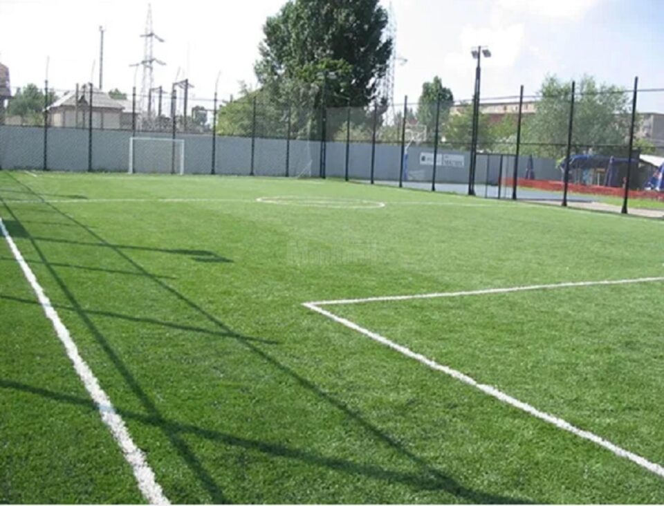 Parohia Comanesti se implica in organizarea unui turneu de minifotbal