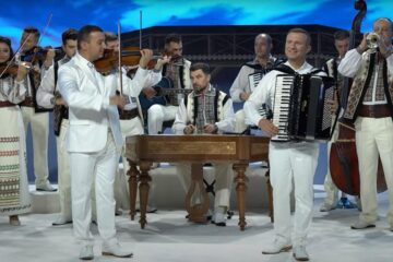 Orchestra „Frații Advahov”