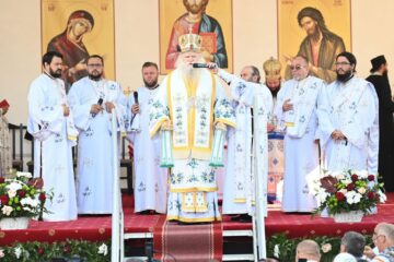 Sute de credincioași au participat, miercuri, 20 iulie 2022, la resfințirea bisericii monument a Mănăstirii „Sfântul Ilie” Șcheia