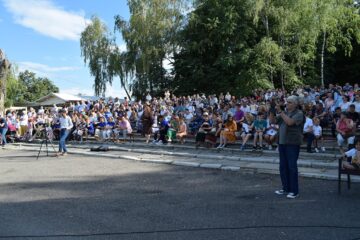 Premierea elevilor care au obținut premii și mențiuni la olimpiadele școlare