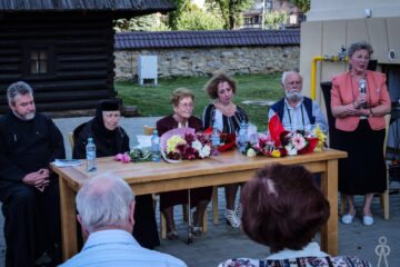 Lucrări cu o semnificație aparte pentru comunitatea câmpulungeană, lansate recent la Muzeul Arta Lemnului