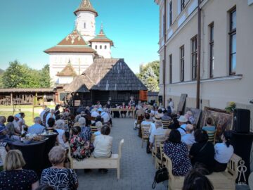 Lucrări cu o semnificație aparte pentru comunitatea câmpulungeană, lansate recent la Muzeul Arta Lemnului