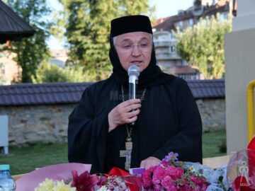 Stavrofora dr. Gabriela Platon, stareța Mănăstirii Voroneț
