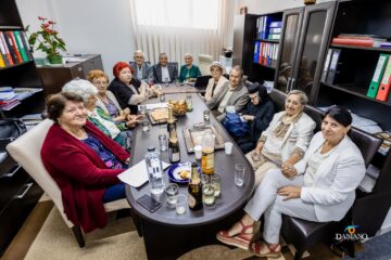 Întâlnire memorabilă la Colegiul Național „Dragoș Vodă”