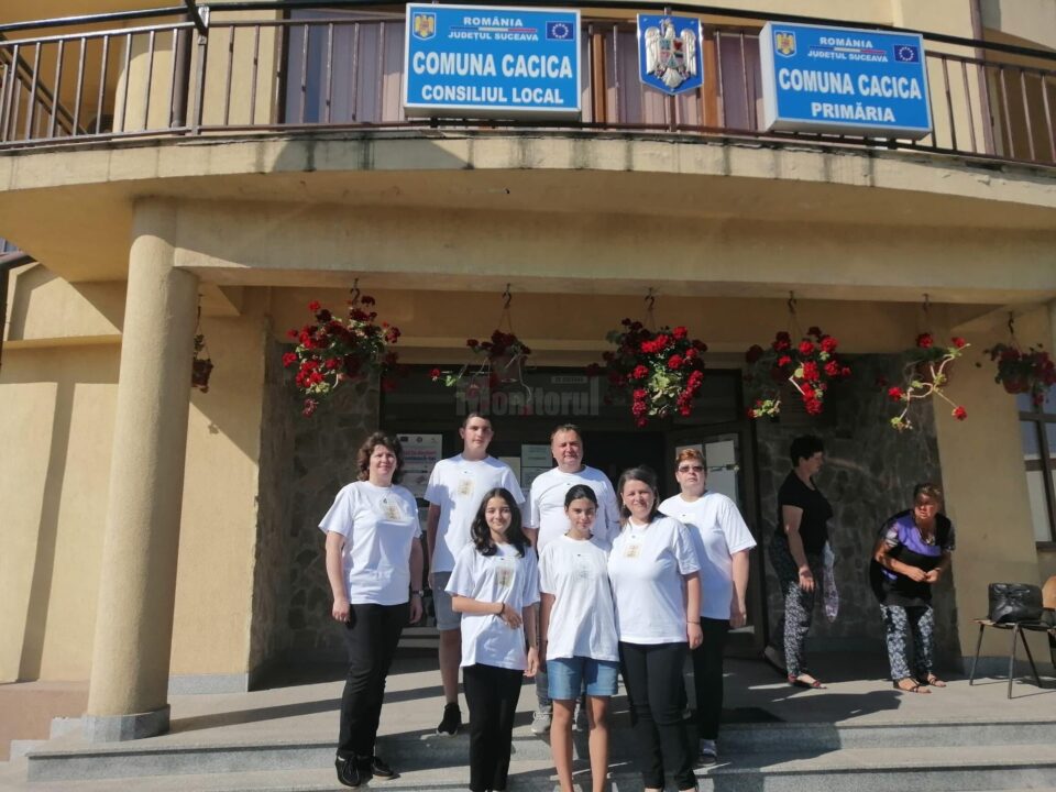 Proiect educativ, la Cacica