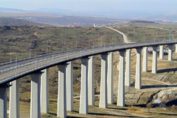 Viaduct de peste 1000 de metri, peste calea ferată, propus pe ruta alternativă Suceava-Botoșani