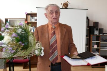 Profesorul emerit Constantin Popa