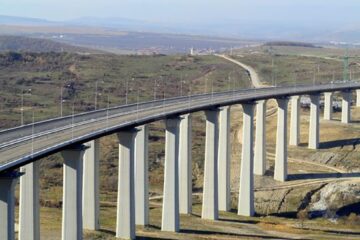 Viaduct de peste 1.000 de metri, peste calea ferată, propus pe ruta alternativă Suceava - Botoșani