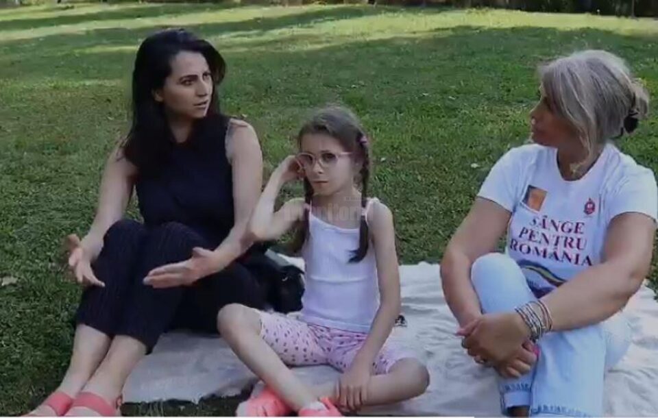 O fetiță în vârstă de 8 ani, cu tetrapareză spastică, are nevoie de 30.000 de euro pentru o operație în Germania