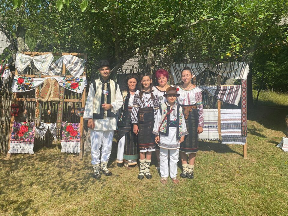 Elevi suceveni pe podium la Olimpiada Meșteșugurilor Artistice Tradiționale, desfășurată la Sibiu
