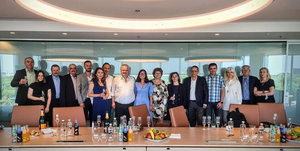 Acționarii AQUA Carpatica și reprezentanții PepsiCo