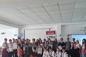 „Educație de calitate prin valori multiculturale”, la Școala Gimnazială Poiana Stampei