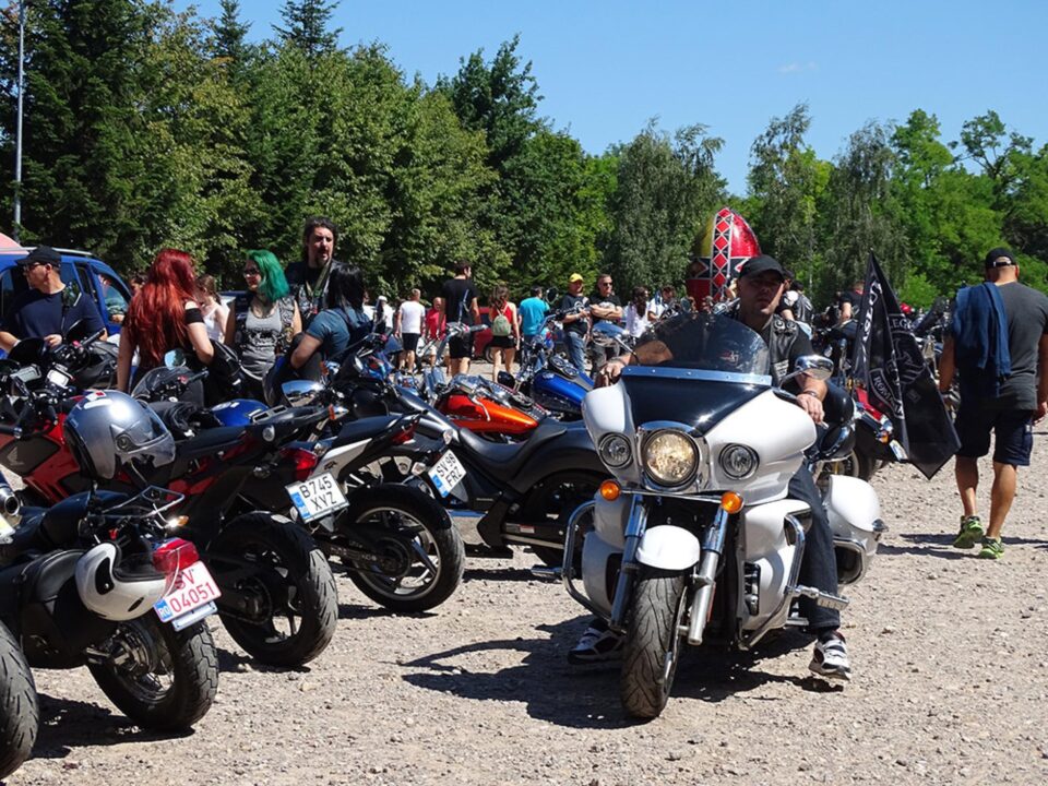 Bucovina Motorfest va avea loc pe platoul Cetății de Scaun a Sucevei în perioada 5 - 7 august Bucovina Motorfest va avea loc pe platoul Cetății de Scaun a Sucevei în perioada 5 - 7 august